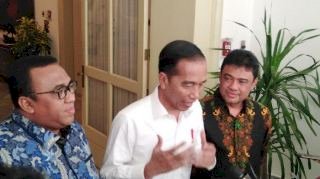 Tetap Bahas Omnibus Law DPR Tak Punya Hati Nurani, Disaat Jutaan Buruh Bertaruh Nyawa Hadapi COVID-19