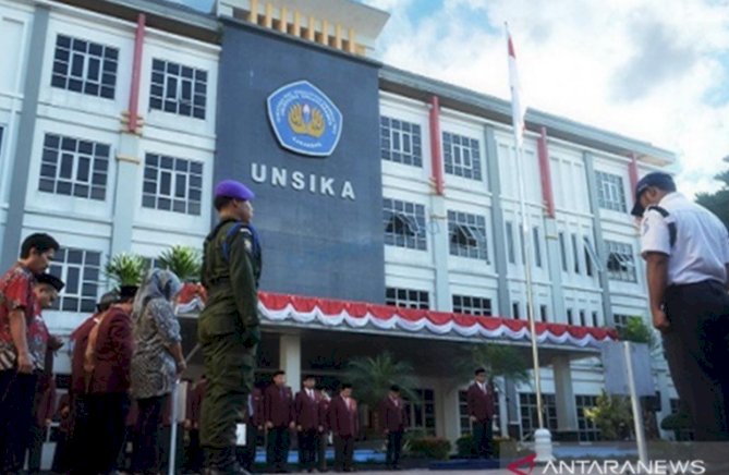 Hebat! Sri Mulyani Jadi Rektor Pertama Pemilihan Lewat Online