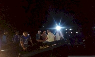 Polisi Evakuasi Satu Keluarga Terjebak Banjir di Aceh Besar