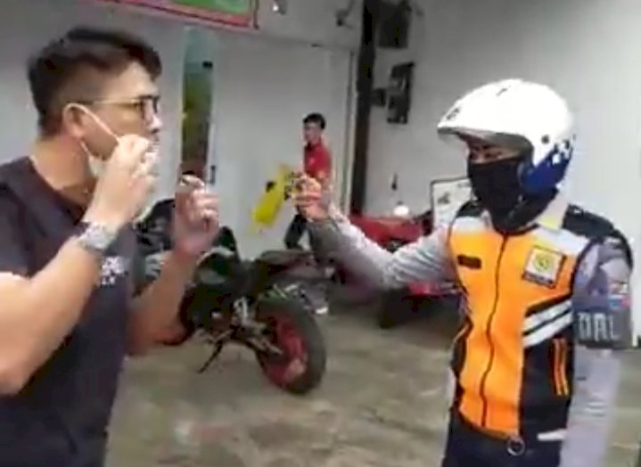 Viral! Pria Ini Tolak PSBB: Hukum Allah lebih Tinggi, Demi Allah Saya Bela Itu, Saya Lebih Ikuti aturan Allah