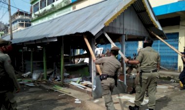 Ratusan Pedagang di Kota Jambi Ditertibkan