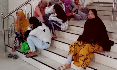 Tak Terima Digusur, Puluhan Pedagang Gang Siku Datangi DPRD Kota Jambi