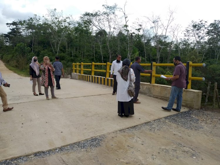 Cek Fisik Proyek Dinas PU PR, Anggota DPRD Muarojambi: Kami Kecewa