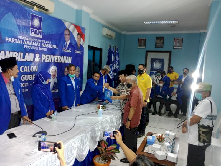 Utus Perwakilan, Cek Endra Ambil Formulir di PAN