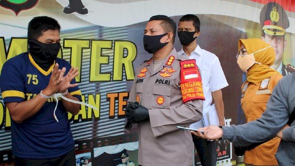 Berbekal Modus Mandi Kembang Dukun AS Cabuli Empat Wanita