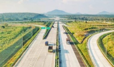 Tak Ingin Bebankan Anggaran Negara, Jokowi Minta Terobosan Biayai Proyek Tol Tran Sumatera