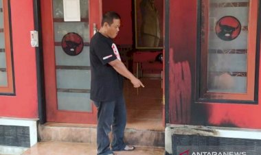 Heboh! Kantor DPC PDI Perjuangan Cianjur Dilempar Bom Molotov