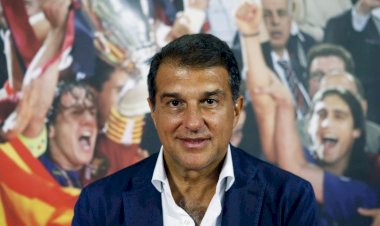 Joan Laporta Tuding Barcelona Ingin Jual Lionel Messi