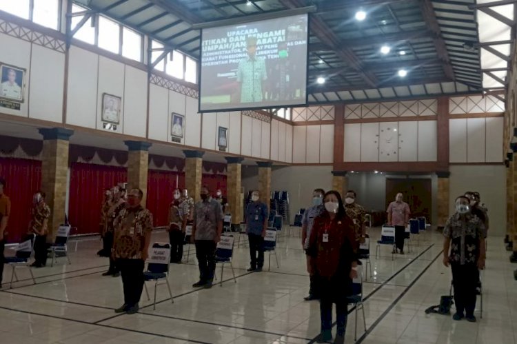 Ganjar Lantik Ratusan Pejabat Pemprov Jateng secara Virtual