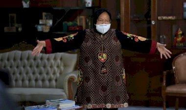 Wali Kota Risma jadi Guru Sekolah Daring di Surabaya