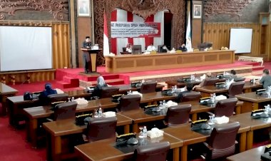 Sampaikan Tanggapan Pandangan Fraksi, Ini yang Disampaikan Gubernur Jambi