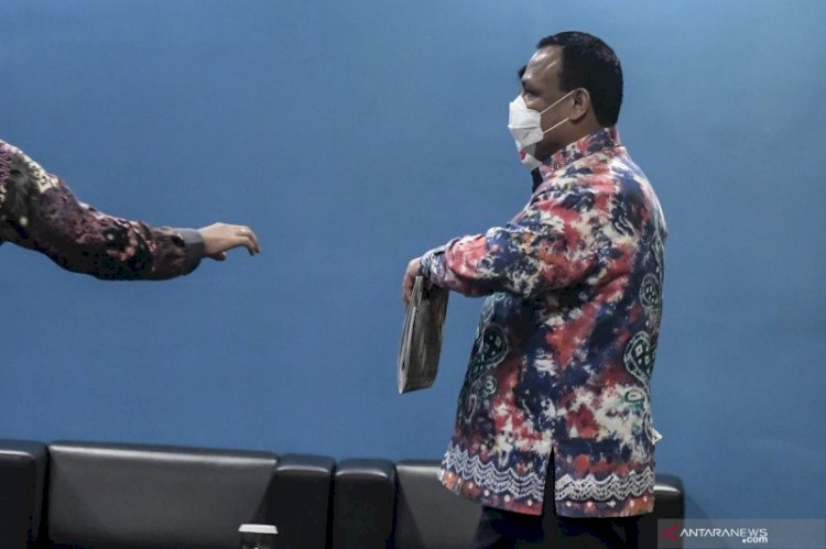 Sidang Etik Tertutup, Firli Bahuri Hindari Awak Media Sebelum Jalani Sidang