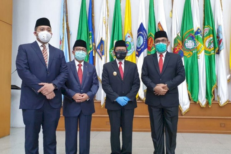 Mendagri Tito Lantik Empat Pejabat Kemendagri Jadi Pjs Gubernur, Begini Perintahnya...