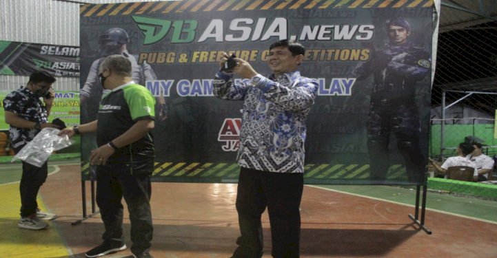 Berikan Hadiah di Turnamen E-sport Jambi, Syafril Harap Player Jambi Bisa Seperti BTR, EVOS dan RRQ