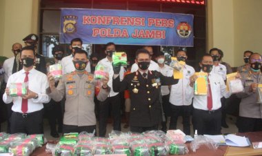 Polres Muarojambi dan Polda Jambi Gagalkan Pengiriman Paket Sabu 31 Kg