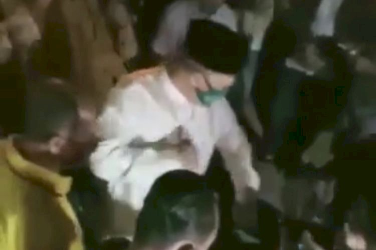 Viral! Video Cabup Berjoget Ria Bersama Wanita di Kerumunan Saat Pandemik Covid-19