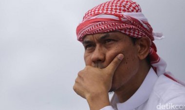 Viral! Baliho Rizieq Dicopot, FPI: Selain Operasi Militer, Tugas Khusus Berdasarkan Perintah Presiden