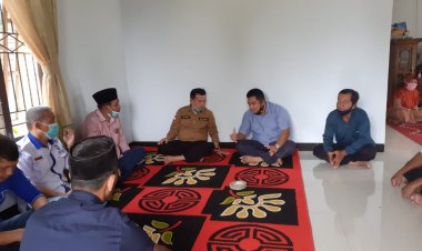 Singgah ke Rumah Tokoh Batu Bata Pijoan, Al Haris Berencana Tingkatkan Sentra Home Industry