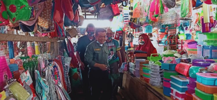 Blusukan ke Pasar Atas Sarolangun, Al Haris Diteriaki Gubernur Jambi