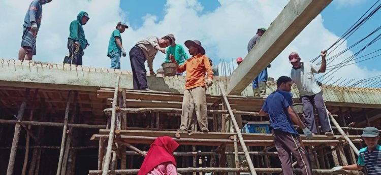 Sambut Al Haris Pulang, Warga Luhak 16 Potong Sapi