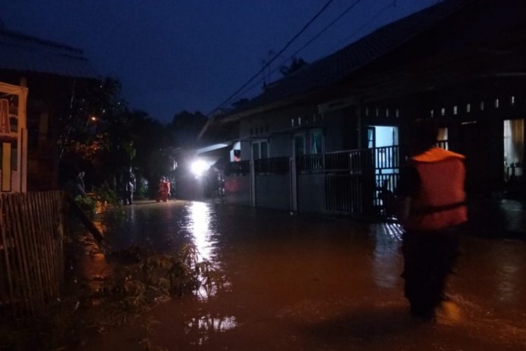 50 Rumah Warga Padang Terendam Banjir