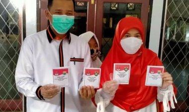 Cawabup Apri dan Istri Nyoblos di TPS 1 Bungo Barat: Semoga Jauh dari Kegaduhan