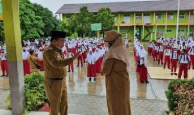 Bupati Merangin Cek Proses Belajar Mengajar di Sekolah