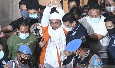Rizieq Shihab Hanya Makan Bawaan Keluarga Selama Ditahan, Khawatir....