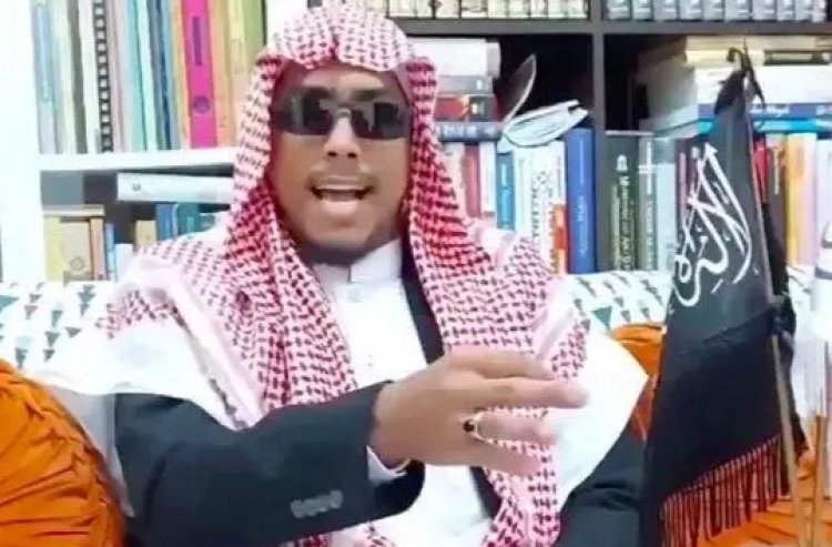 Ustadz Maaher Mewek di Tahanan Bareskrim Polri: Demi Allah Saya Tak Pernah Punya Niat Menghina