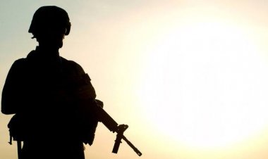 Selingkuh dengan Bawahan, Pria Berpangkat Letkol Ini Dipecat