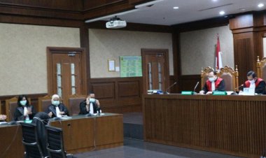 DUH! Hakim Sebut Jaksa Pinangki Ikut Urusi Grasi Annas Maamun