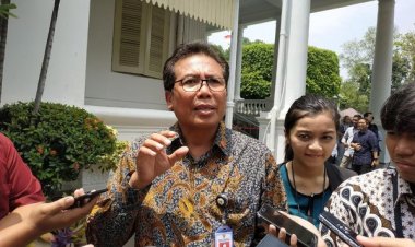Bagaimana Cara Kritik Tanpa Dipolisikan? Begini Kata Fadjroel Rachman