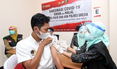 42 Wartawan di Gresik Divaksin COVID-19