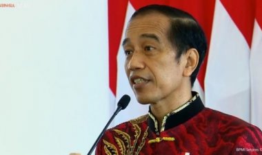 Kerumunan Jokowi, KAMI Terbitkan Maklumat: Indonesia Negara Hukum Tak Mengenal Diskriminasi...