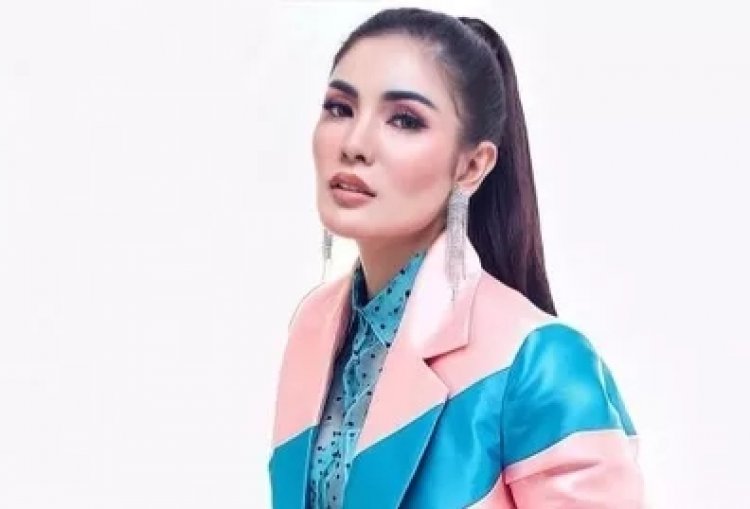 Penyanyi Cantik Ini Beberkan Bukti Alami KDRT, Kuasa Hukum Suami Membantah