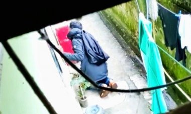 Viral! Pria Ini Mengintip Anak Kos Cewek Ganti Baju