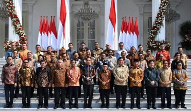Jokowi-Ma'ruf Sudah Rembukan, Nah Ini Dia Menteri Cocok Diganti