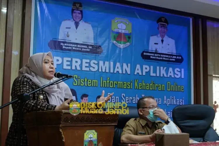 Bupati Resmikan Aplikasi Sistem Informasi Kehadiran Online