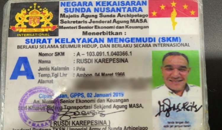 Pria Ini Kemudikan Mobil Bernopol SN-45-RSD, Kok Punya SIM 'Negara Sunda Nusantara'
