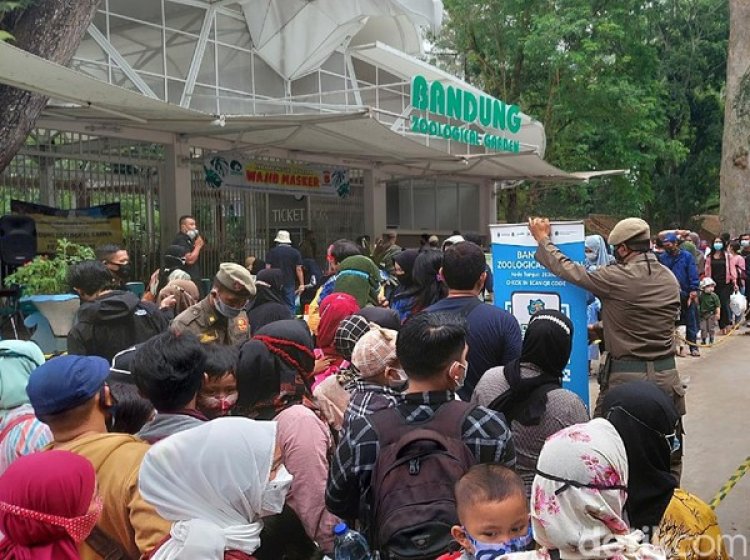 Libur Lebaran Pandemi, Pengunjung Kebun Binatang Bandung Membludak