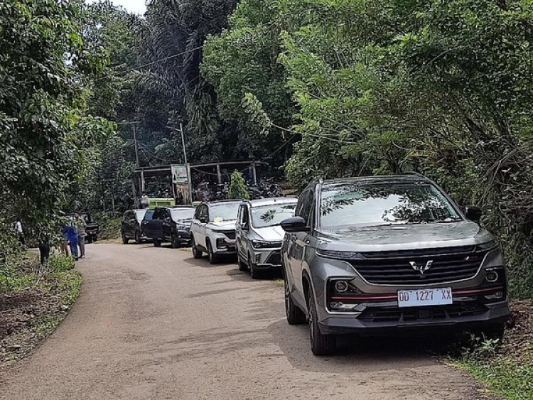 Jadi Miliarder, Warga Desa Kale Komara Diserbu Marketing Diler: Kayak Ini Bisa 5 Brosur Mobil Saya Terima