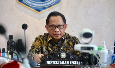 Mendagri: Kantor di Zona Merah Harus WFH 75 Persen