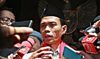 Video Lawas UAS ke Rina Nose Diungkit Netizen: Apa kelebihan dia? Pesek, Buruk, Ituloh