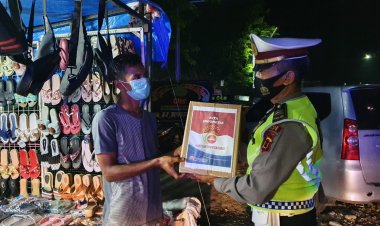 PPKM di Bungo, Kapolres Bagikan 400 Paket Sembako: Minta Warga Patuhi Prokes