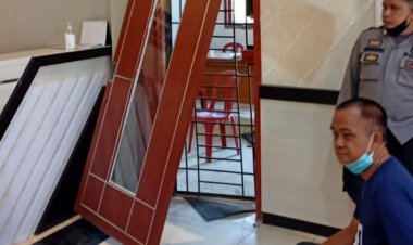 Kantor Desa Mendalo Indah Dibobol Maling, Ini yang Hilang