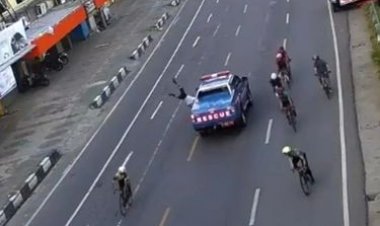 Viral! Mobil Rescue Tabrak Lari Pesepeda di Makassar