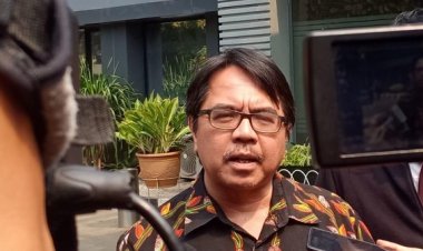 Akun Twitternya Di-suspend, Ade Armando: Kelihatannya Ada Pasukan Cyber Ramai-ramai Laporkan Saya