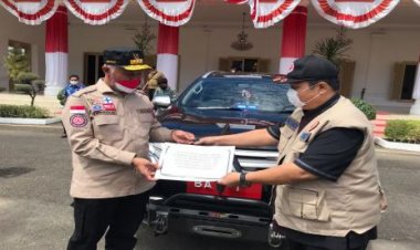 Minta Maaf! Gubernur Sumbar Serahkan Mobil Dinas Barunya untuk Satgas Covid-19
