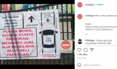 Viral! Spanduk Sindiran Bagi Warga yang Parkir di Jalan Umum, Netizen: Gores Aja Kalau Meresahkan