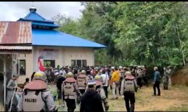 Heboh, Masjid Ahmadiyah Dirusak Usai Sholat Jumat, Polisi: Sedang Diusut!